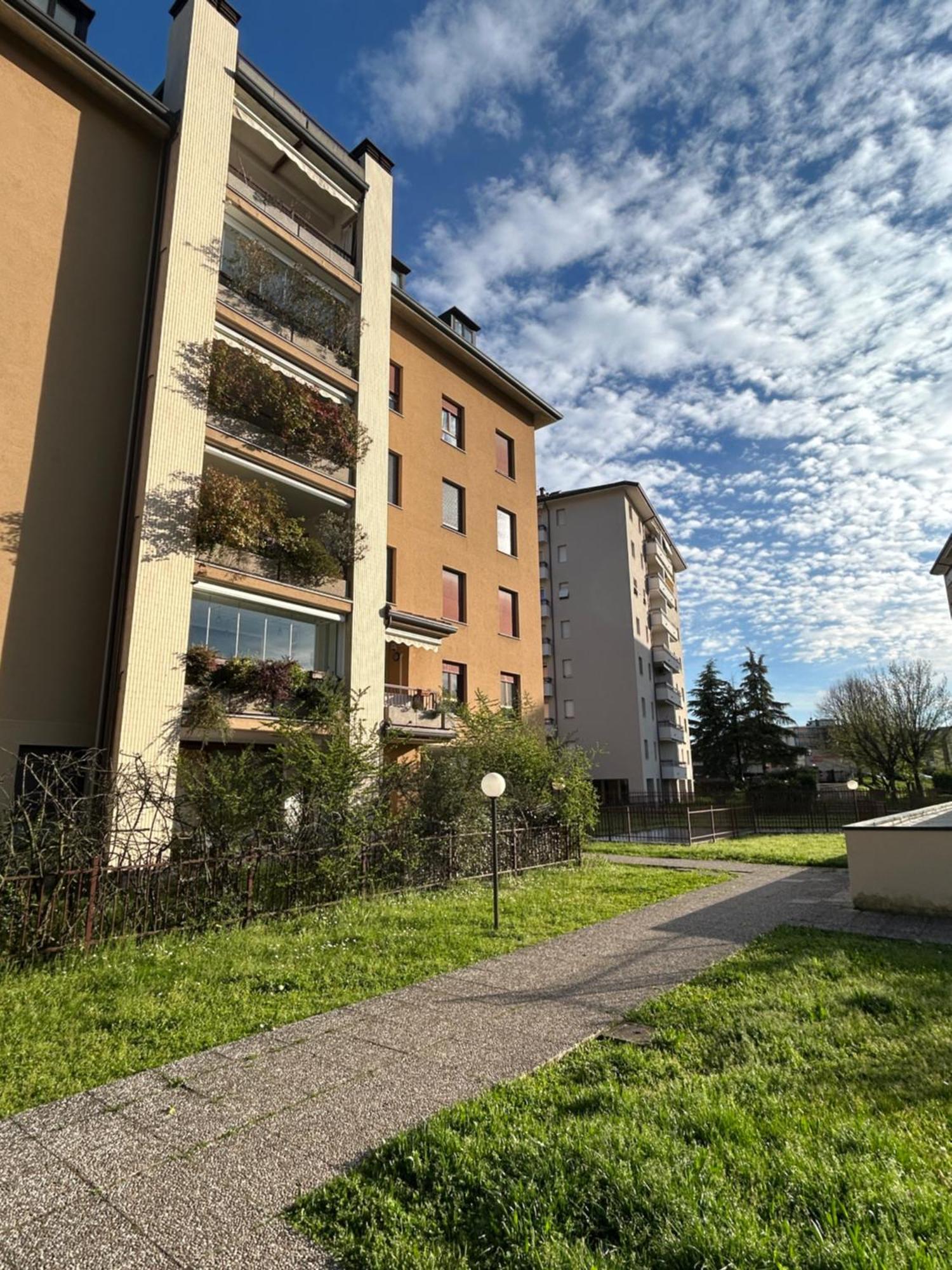 Nutshell Apt Monza Parco, Centro, Policlinico Buitenkant foto